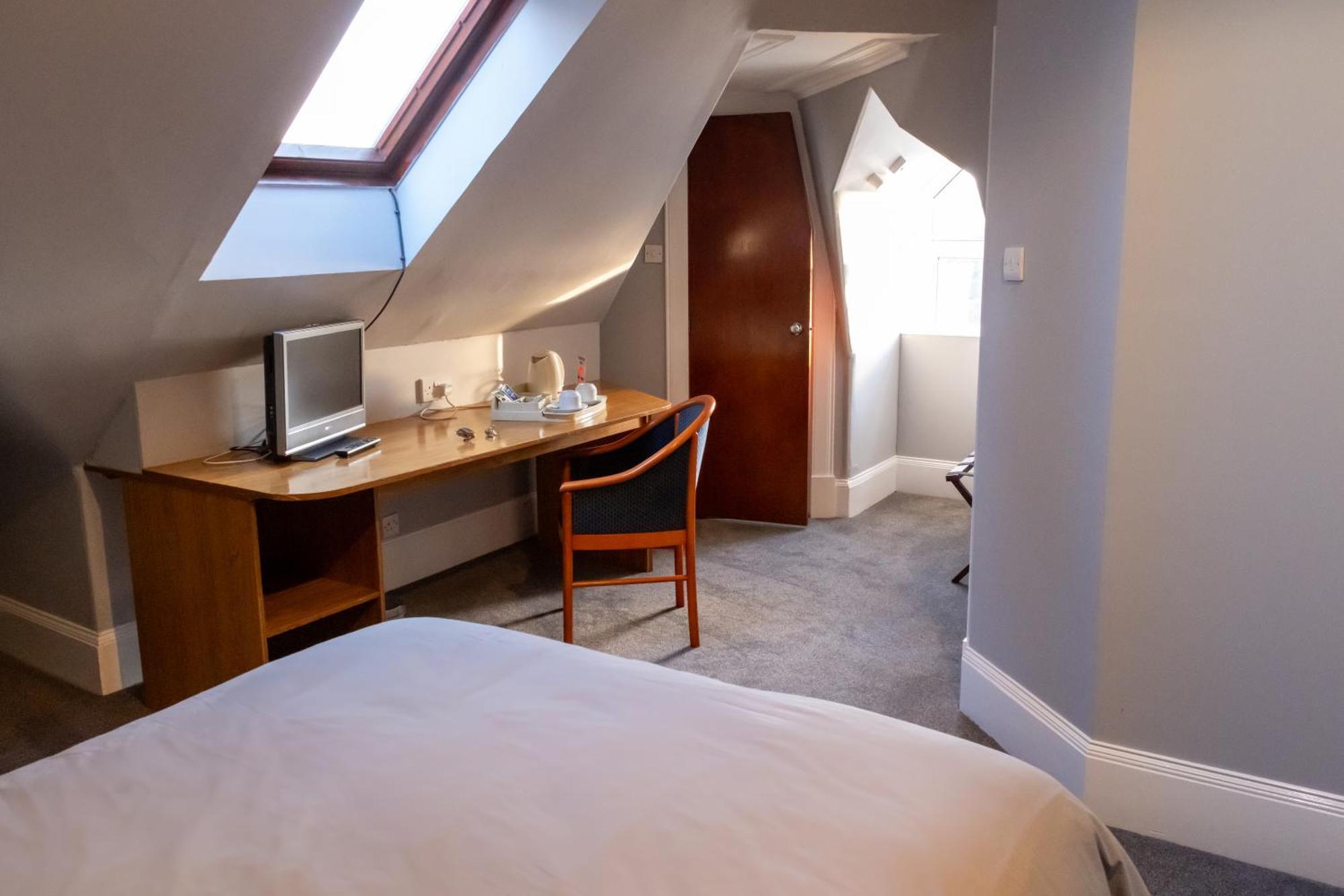 Station Hotel Ellon Exterior foto
