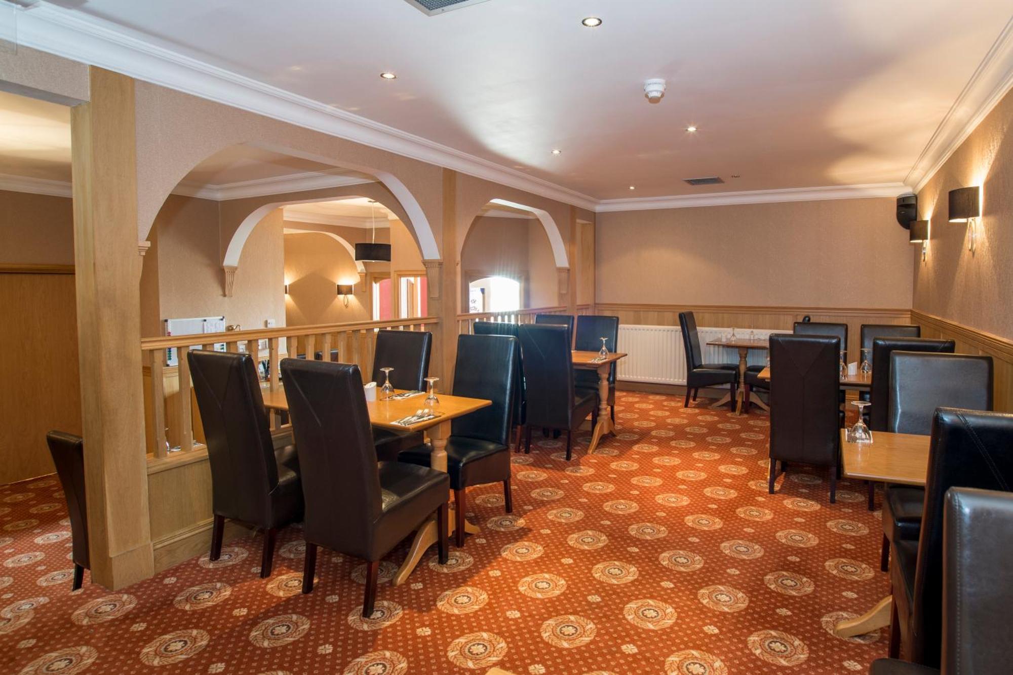 Station Hotel Ellon Exterior foto